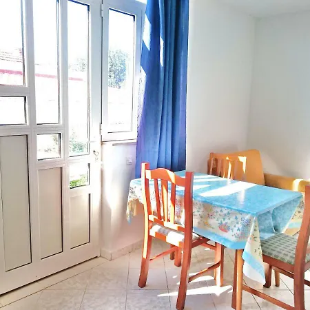 Ljubic 2 Apartment Hvar Town