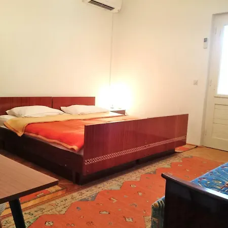 Apartment Ljubic 2 Hvar Town